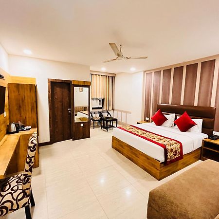 Ashoka Hotel Karol Bagh Delhi Yeni Delhi Dış mekan fotoğraf