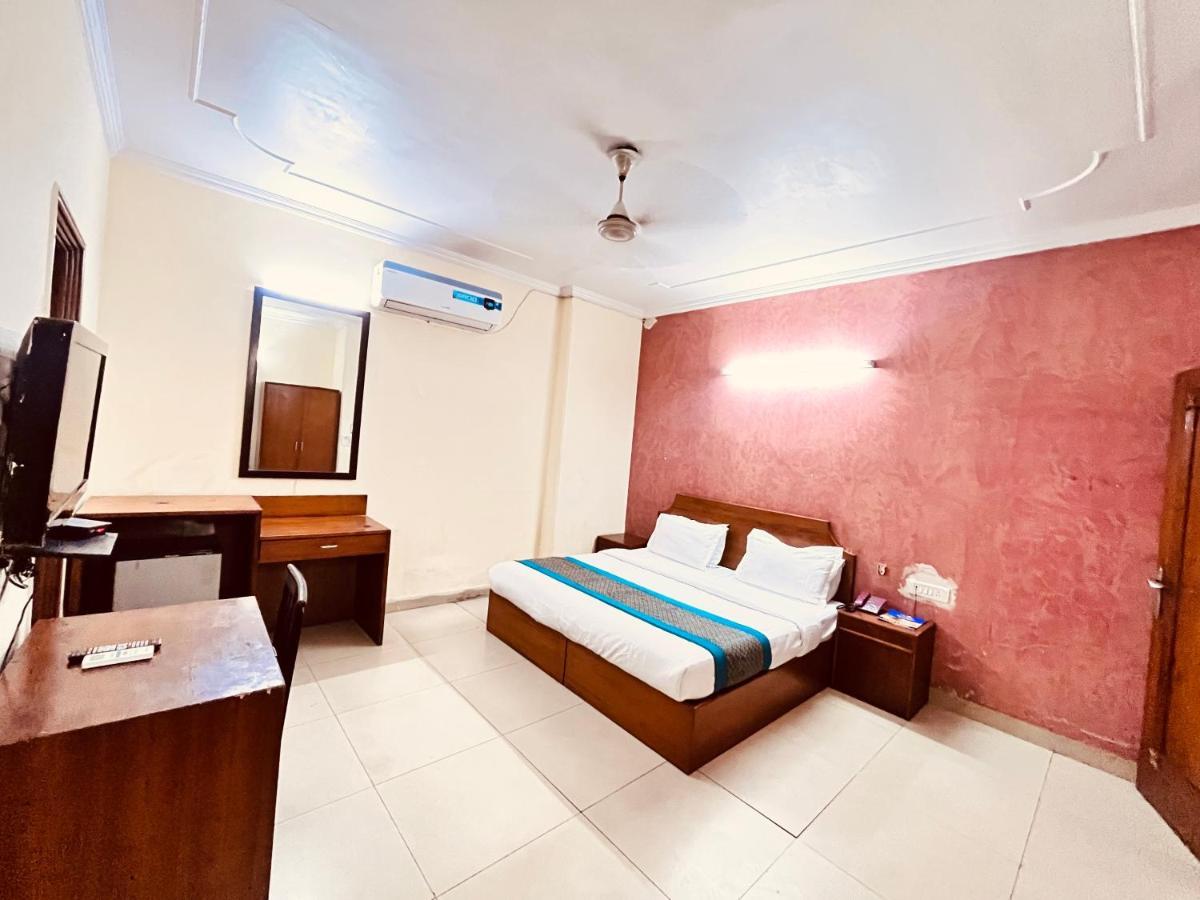Ashoka Hotel Karol Bagh Delhi Yeni Delhi Dış mekan fotoğraf