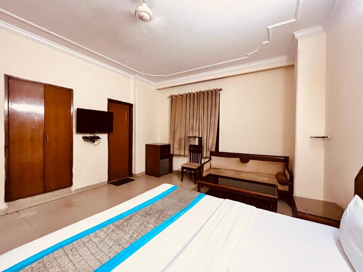 Ashoka Hotel Karol Bagh Delhi Yeni Delhi Dış mekan fotoğraf