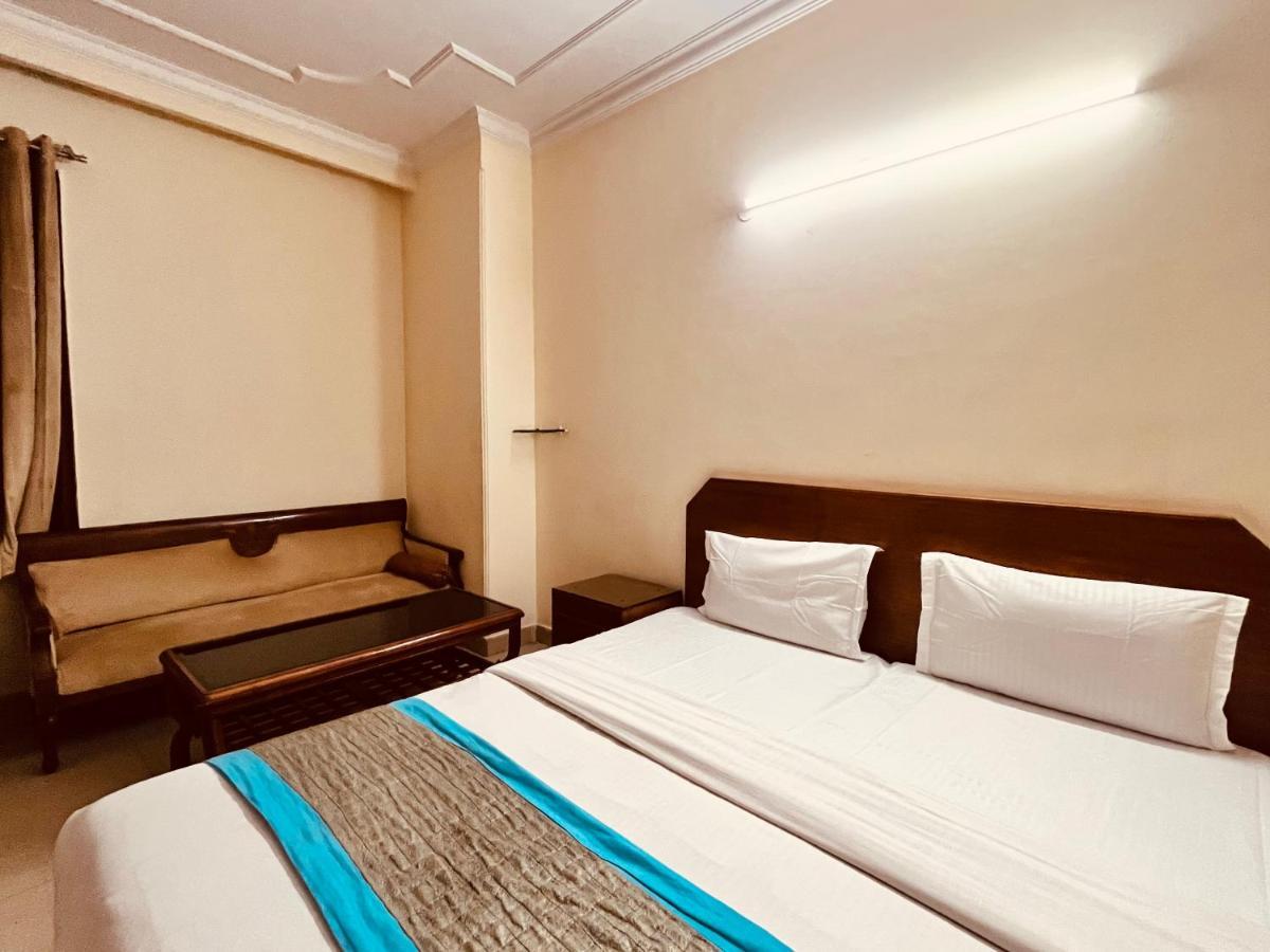 Ashoka Hotel Karol Bagh Delhi Yeni Delhi Dış mekan fotoğraf