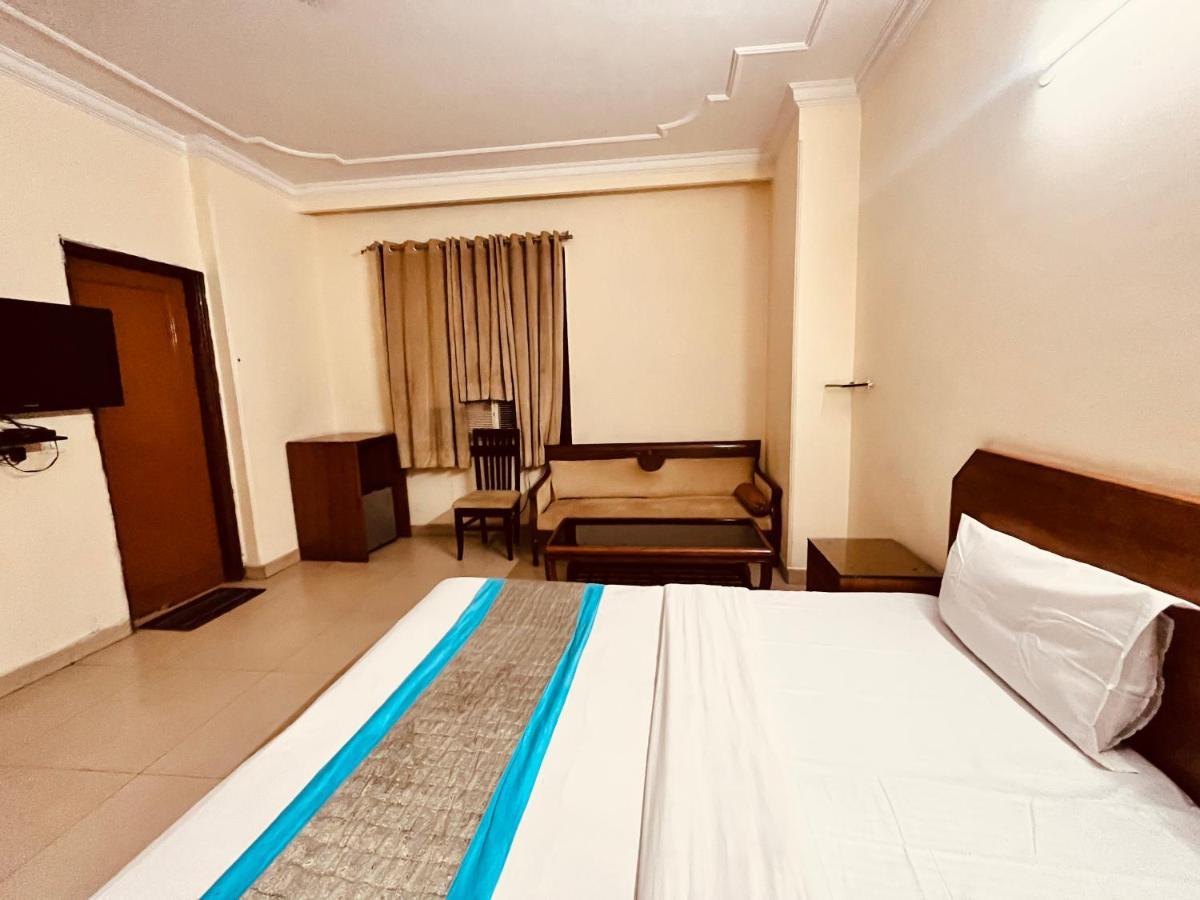 Ashoka Hotel Karol Bagh Delhi Yeni Delhi Dış mekan fotoğraf