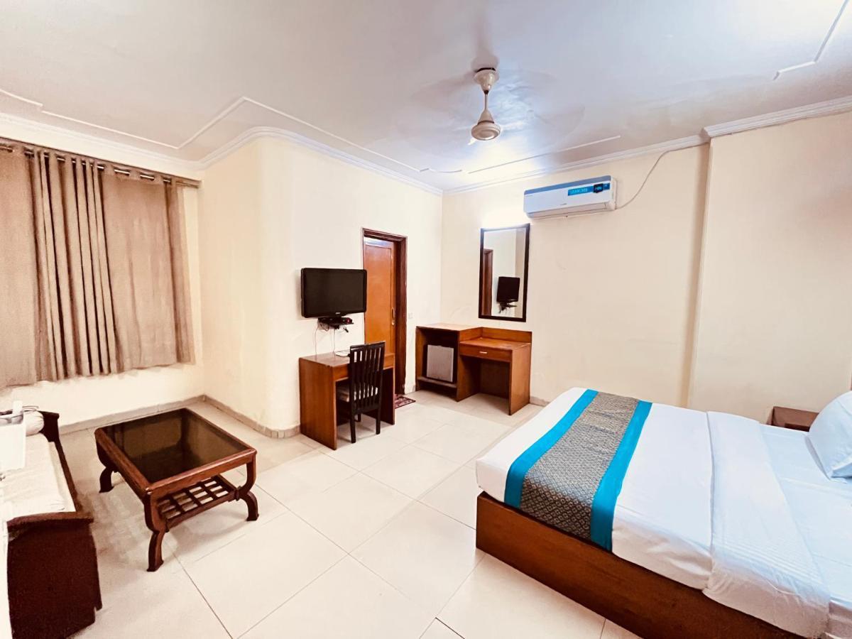 Ashoka Hotel Karol Bagh Delhi Yeni Delhi Dış mekan fotoğraf