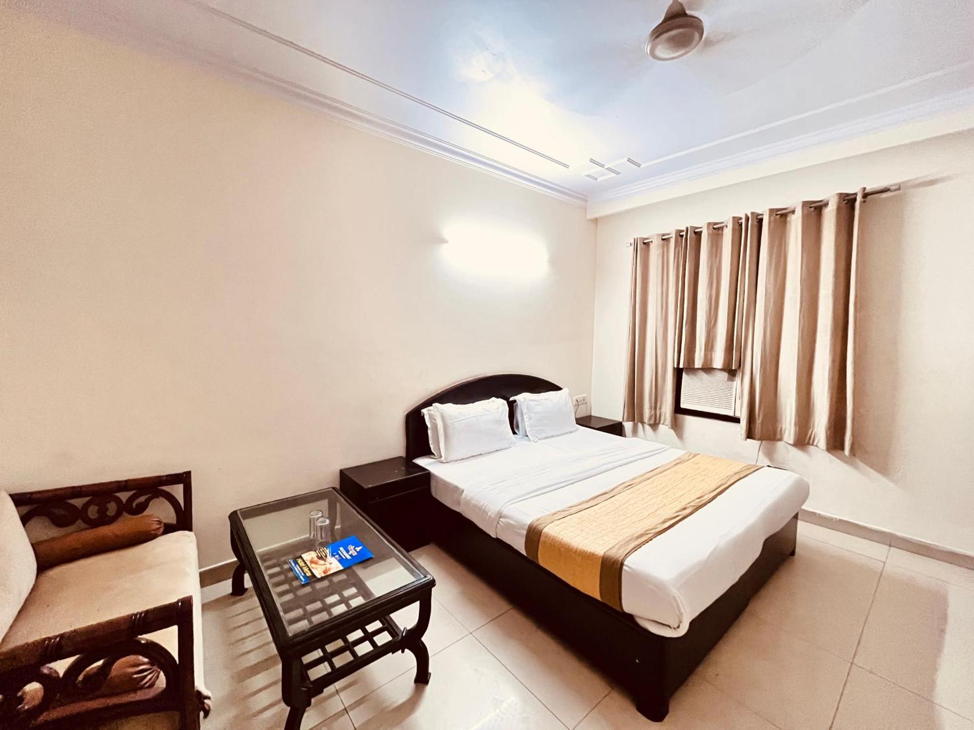 Ashoka Hotel Karol Bagh Delhi Yeni Delhi Dış mekan fotoğraf